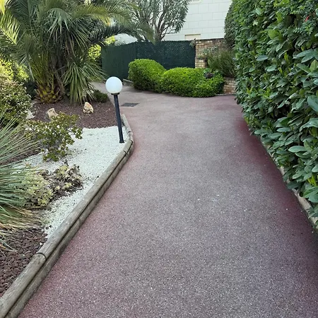 Avec Piscine - St-laurent-du-var * Saint-Laurent-du-Var