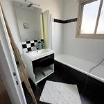 Avec Piscine - St-laurent-du-var Апартаменты Сен-Лоран-дю-Вар